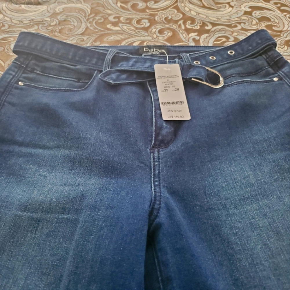 Bebe high waisted strait leg jeans